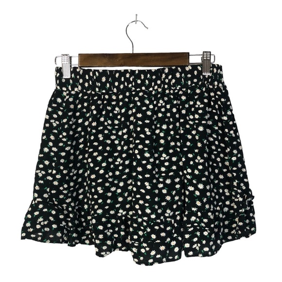 Zara Black Daisy Floral Mini Skort M - Picture 3 of 4